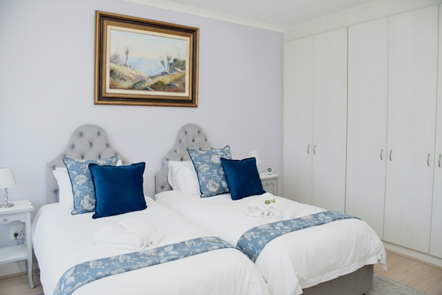 3 Bedroom Property for Sale in Suiderstrand Western Cape